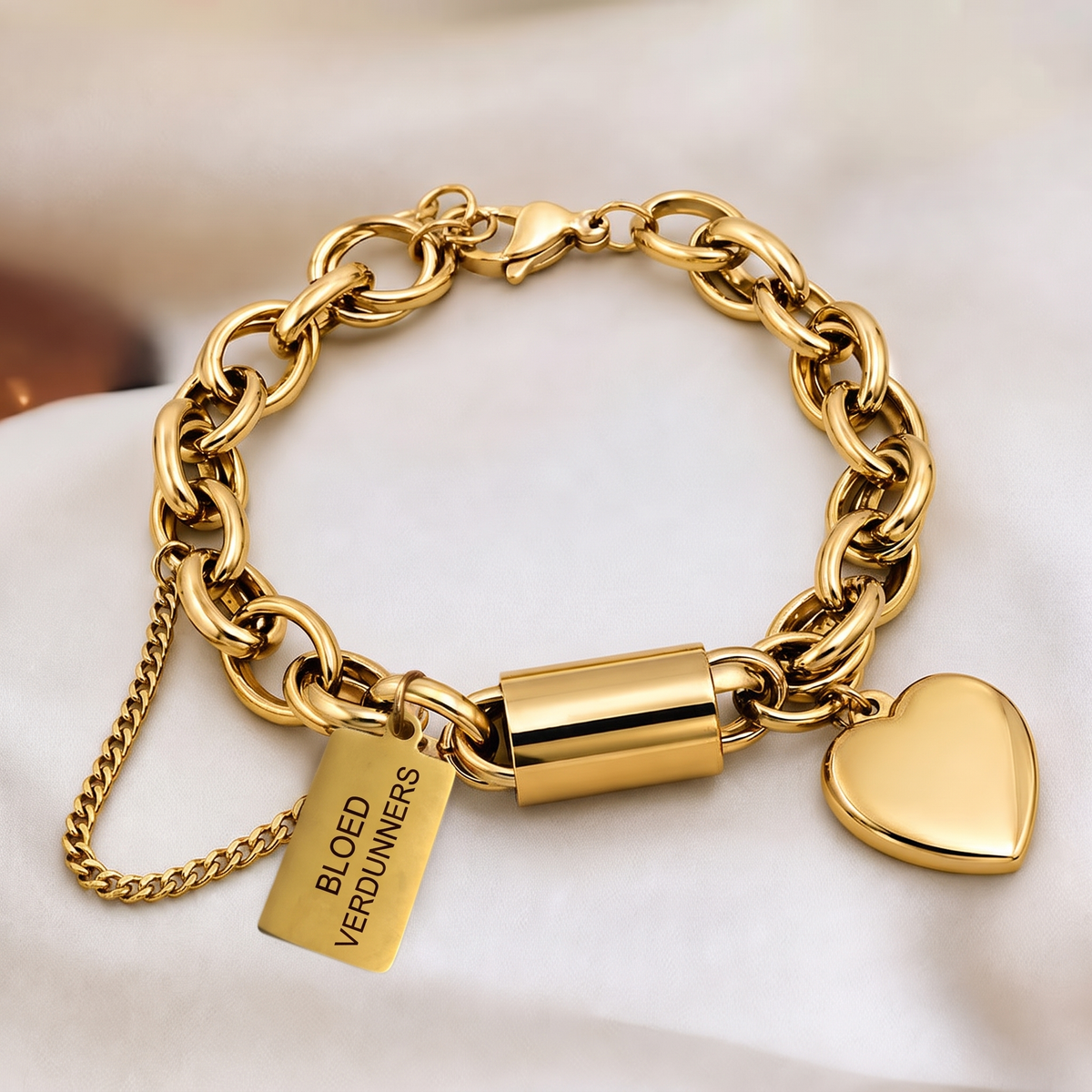 Bloedverdunner armband hart goud Nederlands