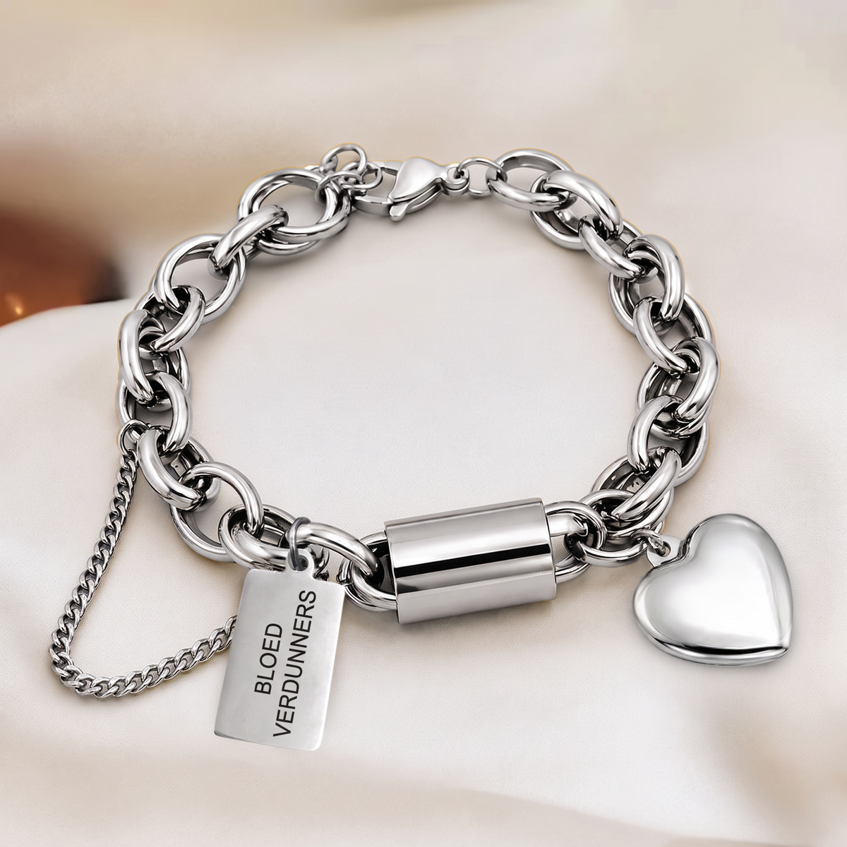 Bloedverdunner armband hart zilver Nederlands
